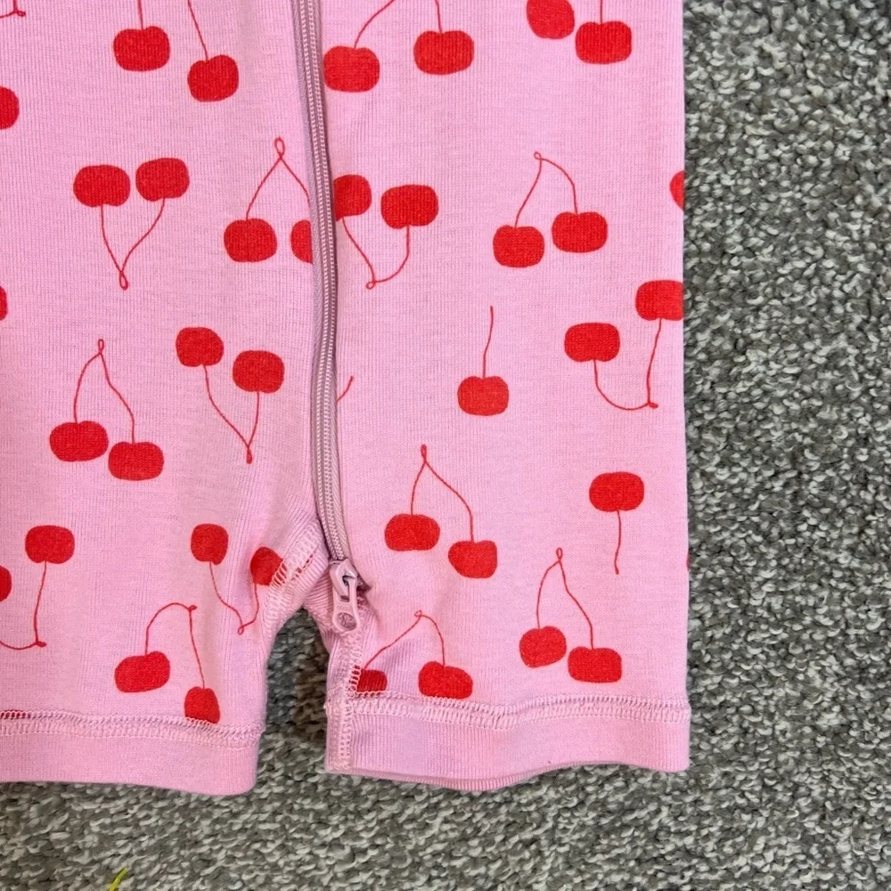 HANNA ANDERSSON CHERRIES SHORTIE SLEEPER 2 WAY ZIPPER 12-18 months